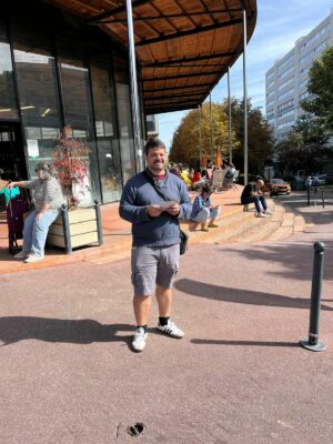 Cap sur les Municipales 2026 Ville de Fontenay-aux-Roses - présence au marché 6 septembre 2025 - Gilles Mergy (6)
